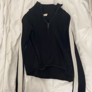 Black cropped zip up